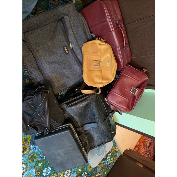 Luggage and Travel Bags Lot