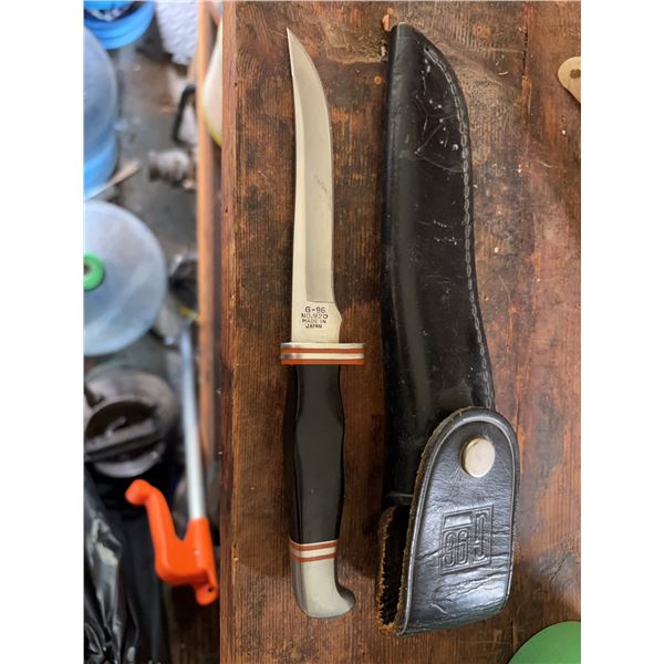 G96 No. 920 Fixed Blade Knife with Sheath