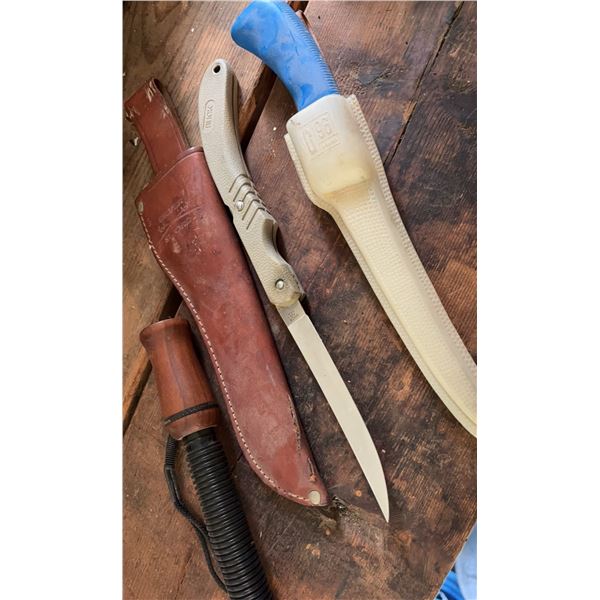 Buck 549 Folding Skinner, G96 Knife, Animal Call, Sheath