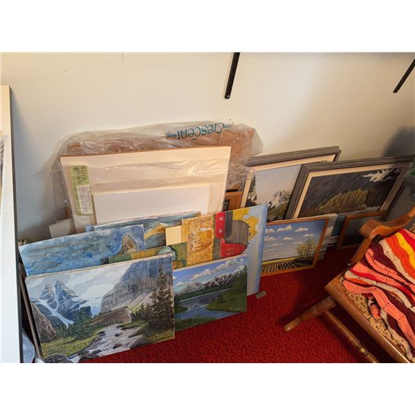 Canvas Paintings and Artworks Lot