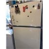 Image 2 : General Electric Medallion 850 Refrigerator and Coronado 150 Chest Freezer