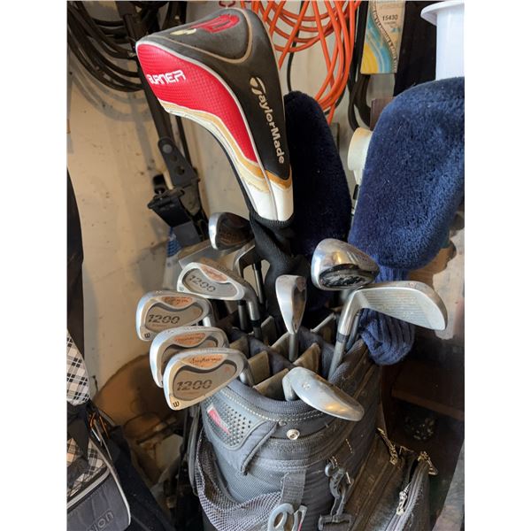 Men’s Right-Handed Golf Set With TaylorMade Burner Driver and Bag