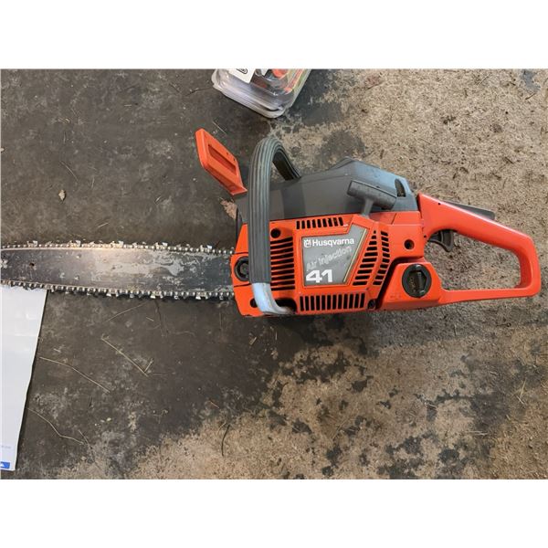 Husqvarna 41 Chainsaw with Extra Chain