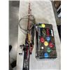 Image 1 : SPINNING RODS, FISHING NET AND BOCCE BALLS