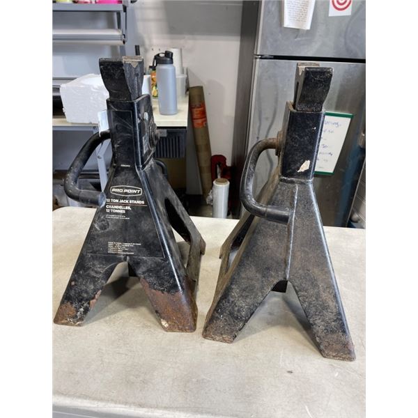 PAIR OF PRO POINT 12 TON JACK STANDS