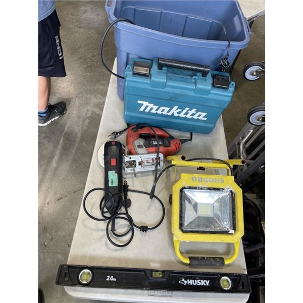 PLASTIC TOTE OF TOOLS INCLUDING MASTERCRAFT ANGLE GRINDER, HUSKY 24" LEVEL, WORKLIGHT ETC