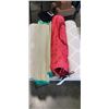 Image 2 : 2 KIDS CAMP CHAIRS AND 2 BEACH MATTS