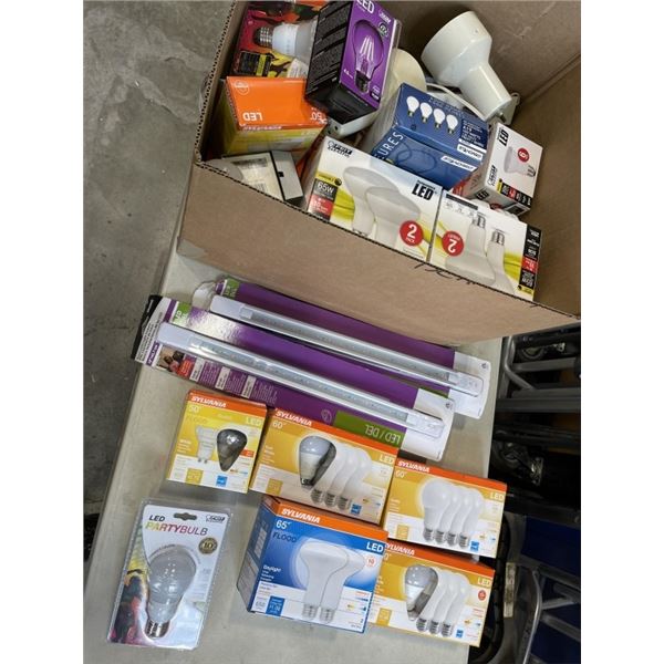 BOX OF VARIOUS LED LIGHT BULBS AND LIGHT FIXTURES