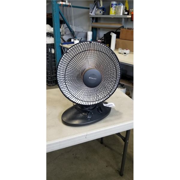 LIVING ZONE OSCILLATING ELECTRIC SPACE HEATER