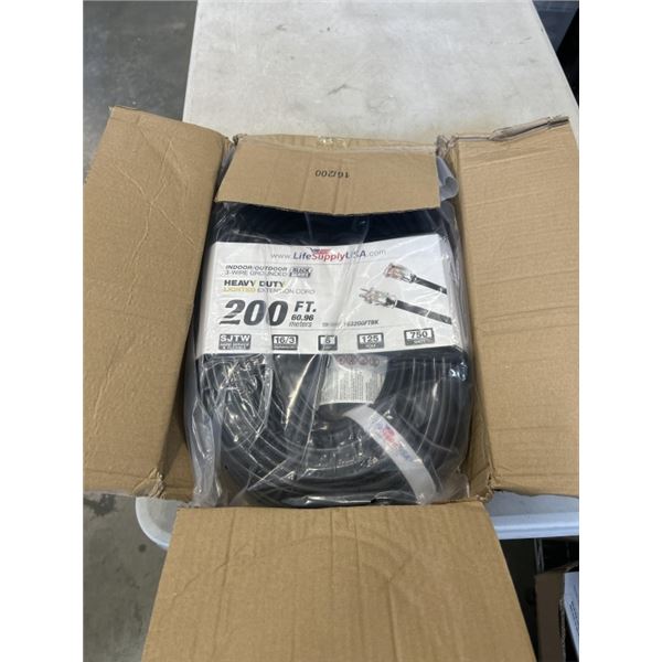 200 FOOT HEAVY DUTY LIGHTED BLACK EXTENSION CORD. 16AWG/3C
