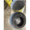 Image 2 : 2 METAL FOOD GRADE BARRELLS WITH LIDS