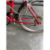 Image 5 : RED ROAD RUNNER BIKE