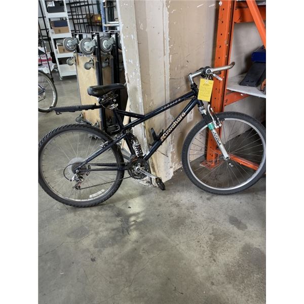 BLACK BIKE