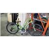 Image 1 : GREEN TOWNIE BIKE