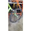 Image 3 : GREEN TOWNIE BIKE
