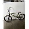 Image 1 : GREEN BMX BIKE