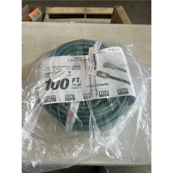 100 FEET HEAVY DUTY GREEN EXTENSION CORD. 12AWGX3C