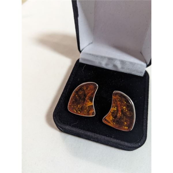 PAIR OF 925 STERLING SILVER W/ GENUINE AMBER STONES EARRINGS