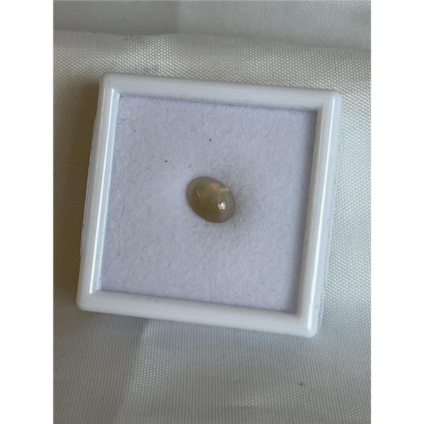 1.3CT NATURAL WHITE FIRE OPAL GEMSTONE, UNTREATED, OVAL CABOCHON, RETAIL $260