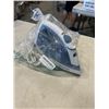 Image 2 : BLACK & DECKER STEAM IRON MODEL IR40V