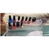Image 2 : BAG OF NAIL POLISH WITH ACRYLIC SHELF