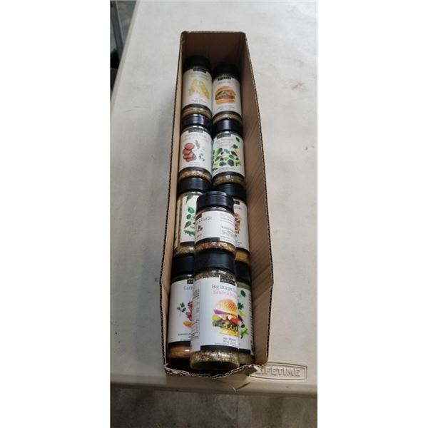 TRAY OF 10 NEW ASSORTED EPICURE SPICES AND SEASONINGS