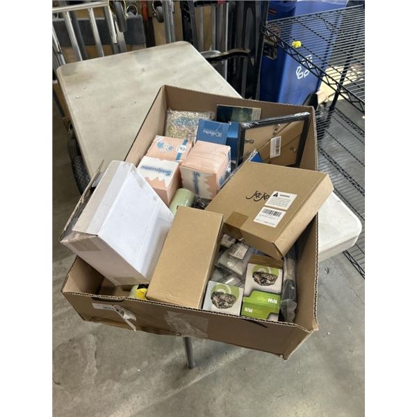 TRAY OF HOUSEHOLD ITEMS INCLUDING BCNMVIKU SHOT GLASSES, YEELIDA FLAMELESS WATERPROOF CANDLES WITH R