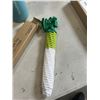 Image 4 : 4 LIFLIX CARROT PET ROPE TOYS AND 3 DOG BITE TUG TOYS