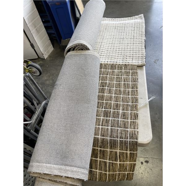 2 CARPET RUNNERS