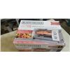 Image 2 : BLACK AND DECKER 4-SLICE AIR FRY TOASTER OVEN - TESTED WORKING, RETAIL $179