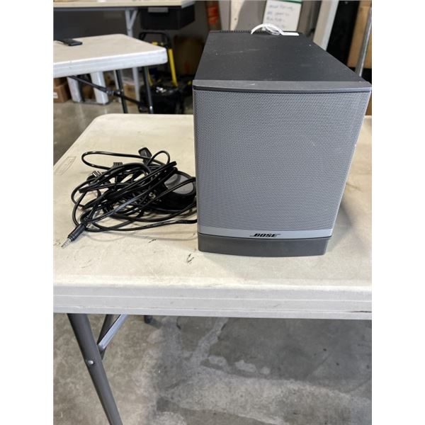 BOSE COMPANION 5 MULTIMEDIA SPEAKER SYSTEM. WORKING
