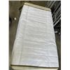 Image 3 : 5 AS NEW PICNIC MATTS