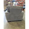 Image 4 : GREY FABRIC LIVING ROOM ARMCHAIR