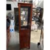 Image 6 : GLASS DISPLAY CABINET