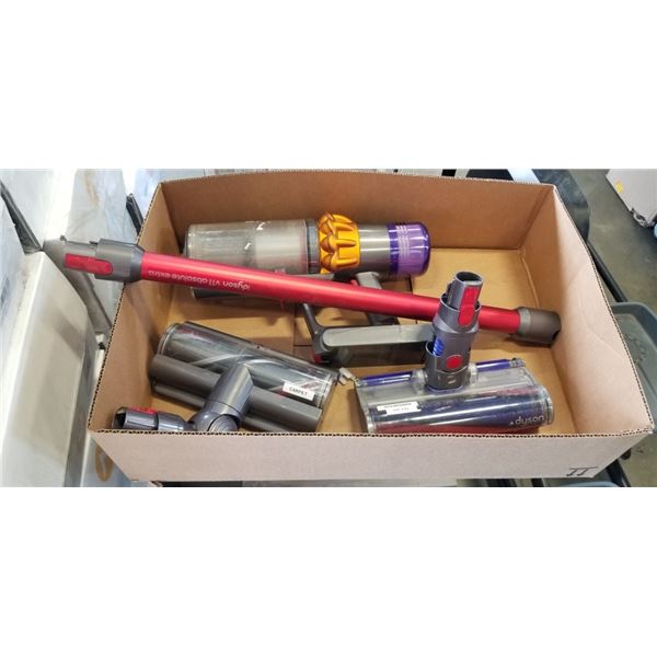 DYSON V15 ABSOLUTE CORDLESS STICK VACUUM - TESTED WORKING, RETAIL $999