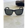 Image 2 : 2 PAIRS OF RAYBAN SUNGLASSES WITH 1 CASE