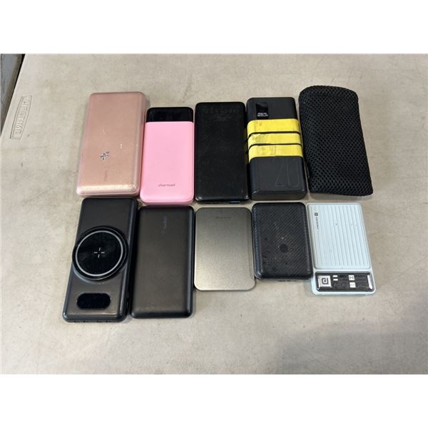 10 ASSORTED POWER BANKS
