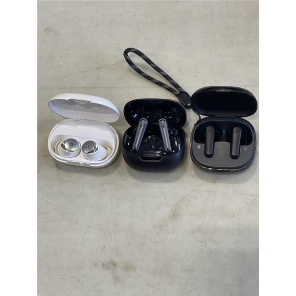 3 PAIRS OF SOUNDCORE BLUETOOTH EARBUD SETS