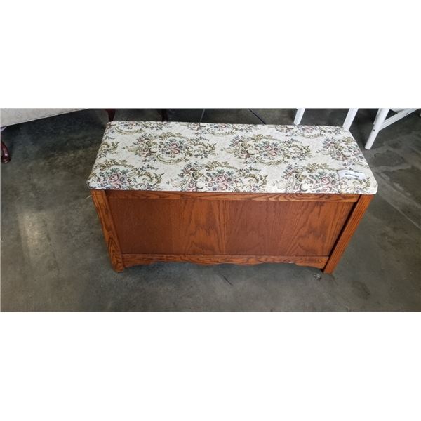 VINTAGE OAK BENCH WITH STORAGE