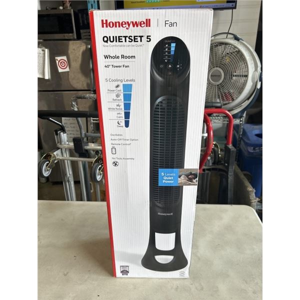 HONEYWELL 40" QUIETSET OSCILLATING TOWER FAN - TESTED WORKING