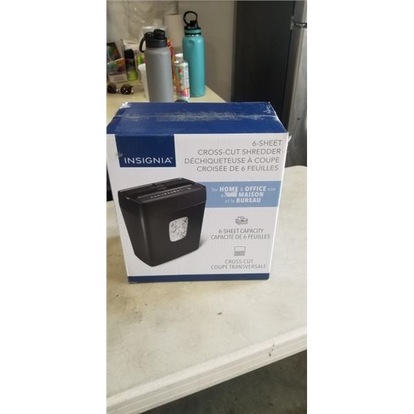 INSIGNIA 6 SHEET CROSS CUT PAPER SHREDDER - TESTED WORKING