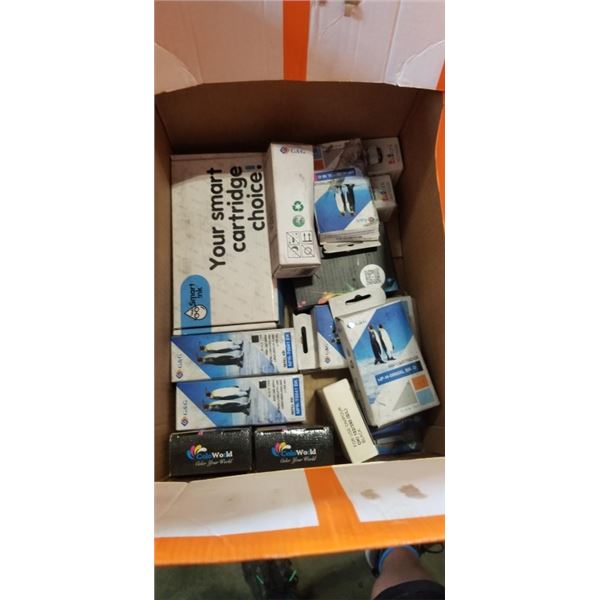 TRAY OF PRINTER INK CARTRIDGES