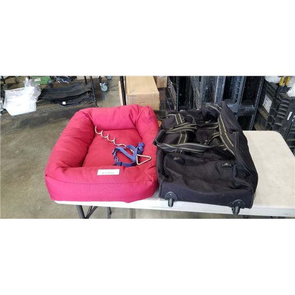 KONG DOG BED, DOG ANCHOR AND ROLLING BAG