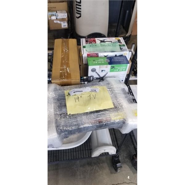 19 INCH TV AND ASSORTED TV WALL MOUNTS