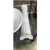 Image 3 : WHITE 2PC PORCELAIN VANITY SINK
