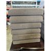 Image 1 : 6 FABRIC SEAT CUSHIONS