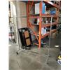 Image 1 : ROLLING CHROME COMMERCIAL CLOTHING RACK