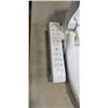 Image 3 : CLEAN TOUCH AUTOMATIC WASH & DRY TOILET SEAT WITH INSTAL KIT