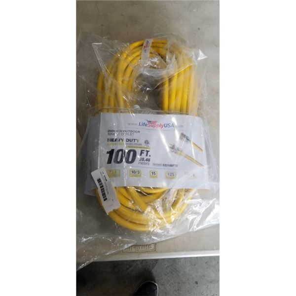 HEAVY DUTY 100 FOOT YELLOW EXTENSION CORD. 10AWG/3C
