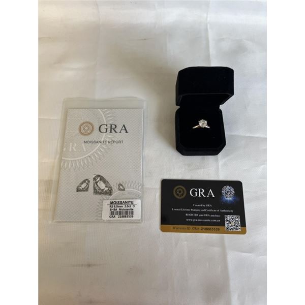NEW S925 2.0CT MOISSANITE STONE SOLITAIRE RING, RESIZEABLE, MOUNTED IN 925 STERLING SILVER W/ WHITE 